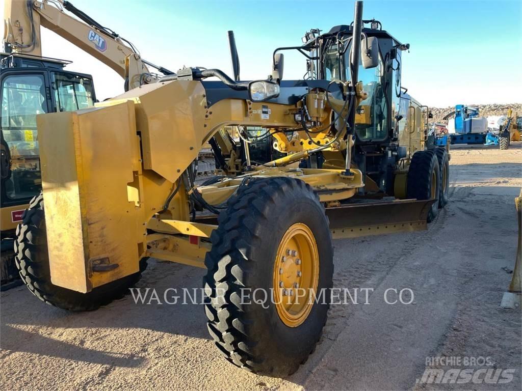 CAT 140M3 Greideriai