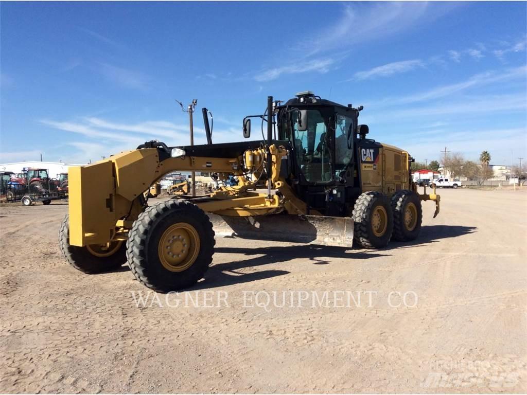 CAT 140M3 Greideriai