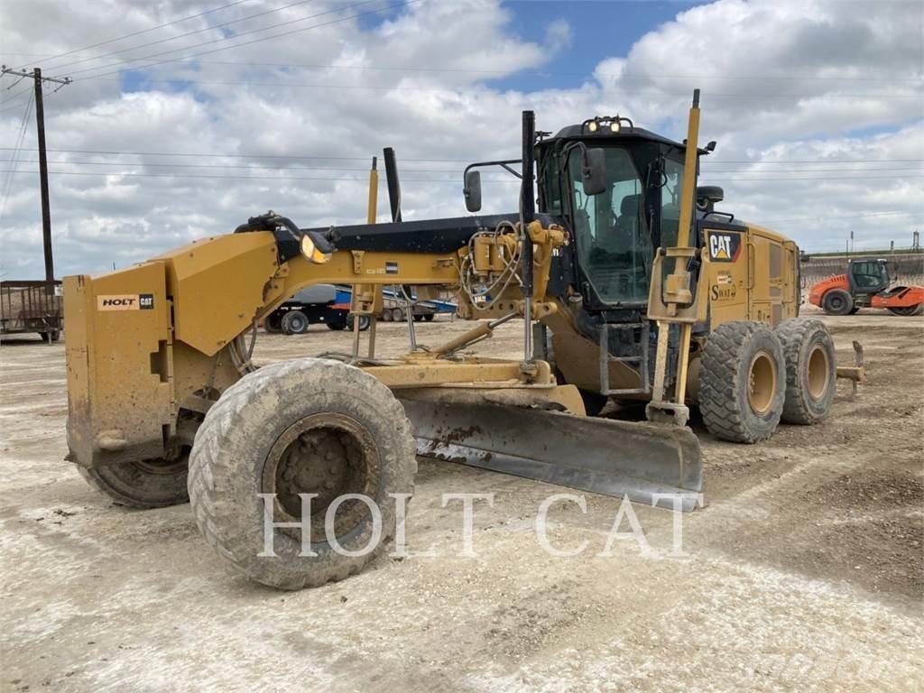 CAT 140M3 Greideriai