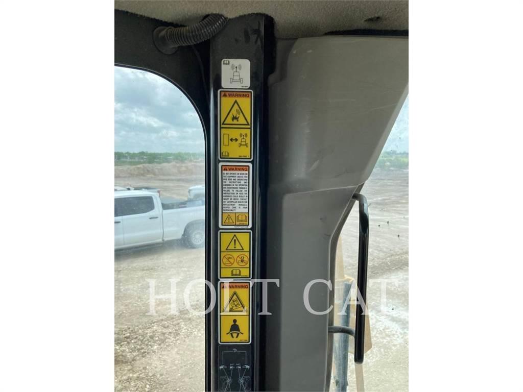 CAT 140M3 Greideriai