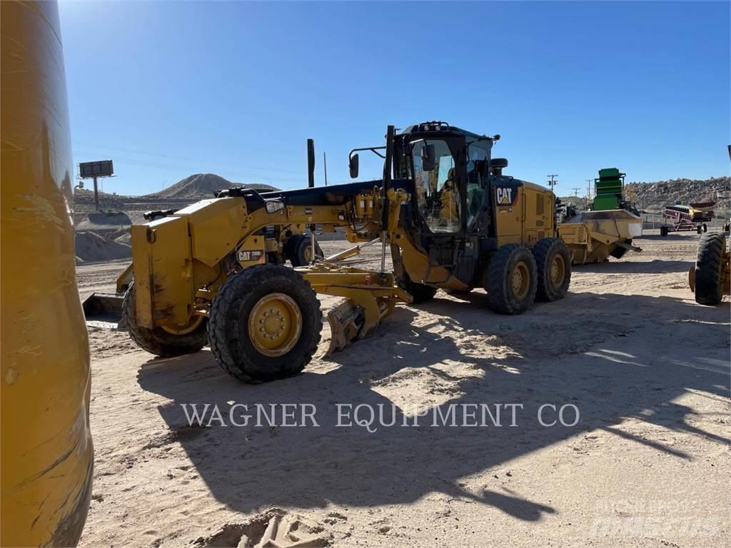 CAT 140M3 Greideriai
