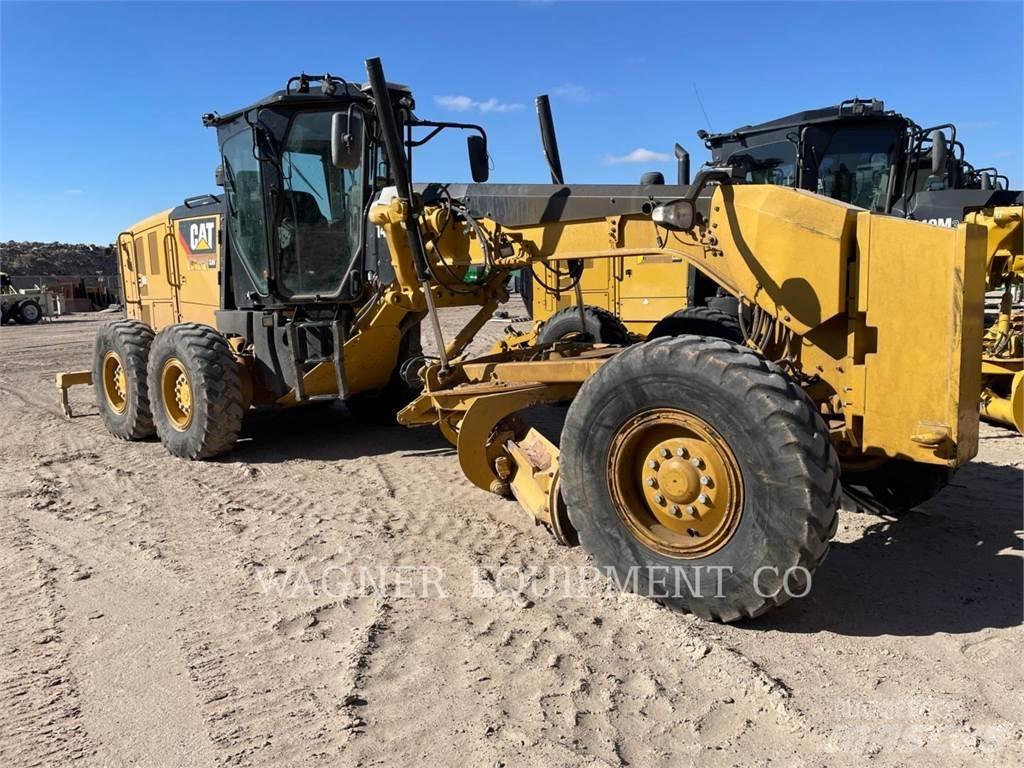 CAT 140M3 Greideriai