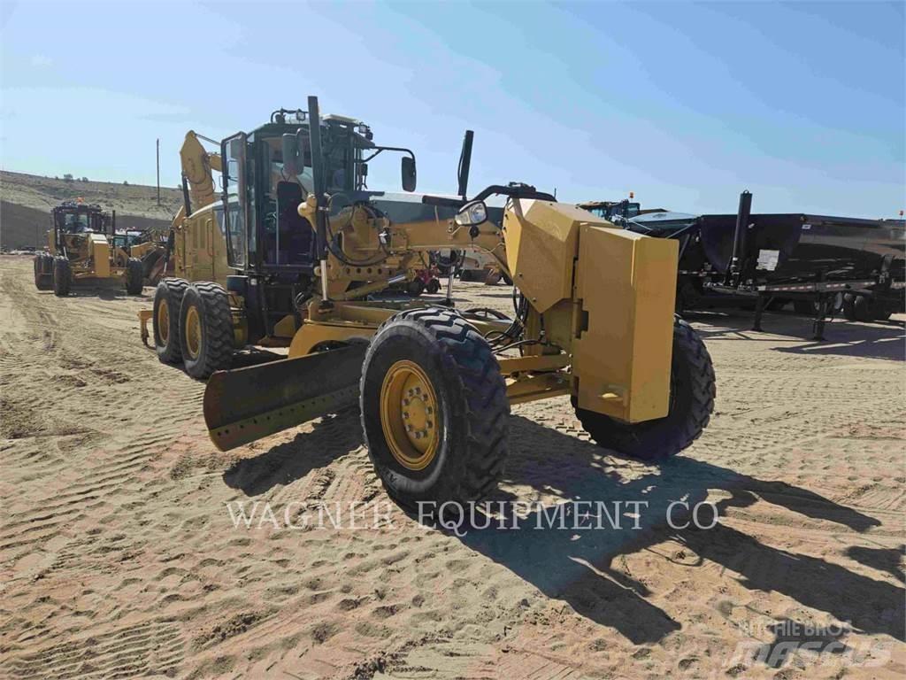 CAT 140M3 Greideriai