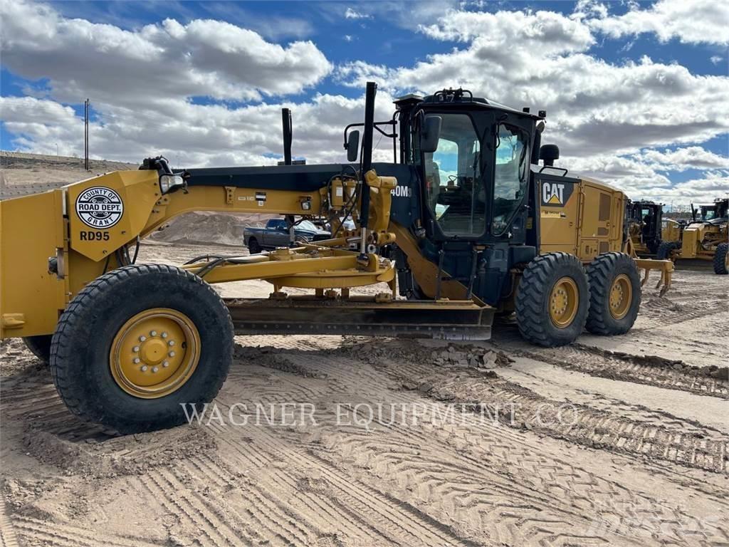 CAT 140M3 Greideriai
