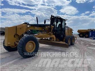 CAT 140M3 Greideriai