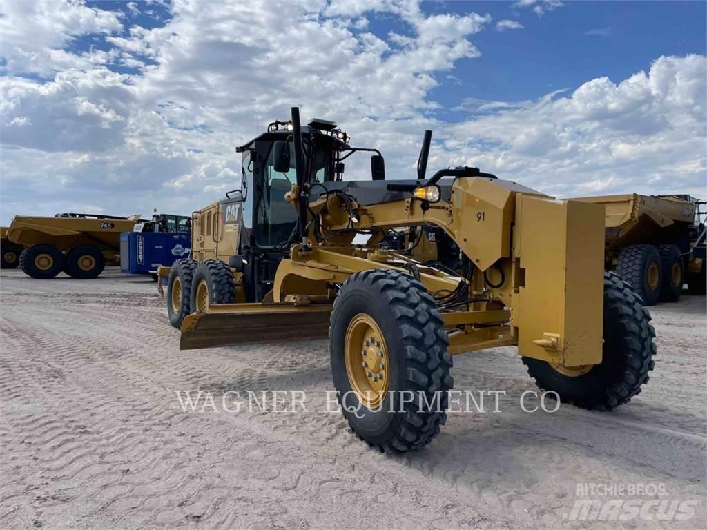 CAT 140M3 Greideriai