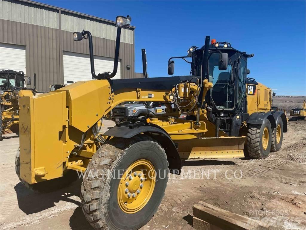 CAT 140M3 Greideriai
