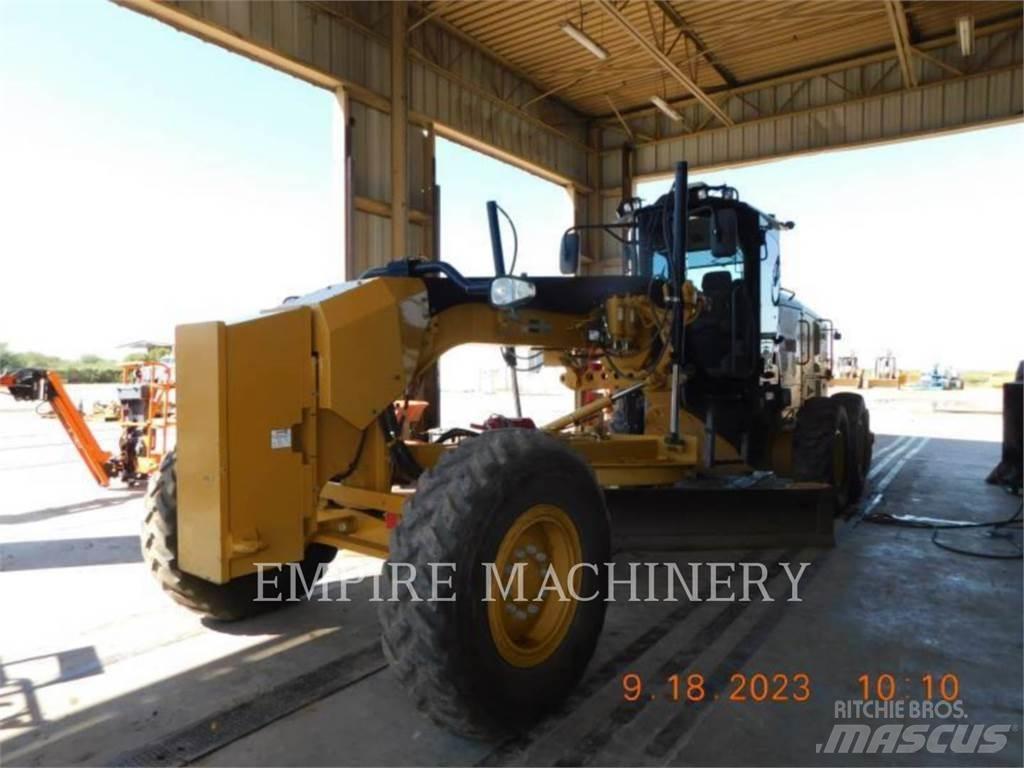 CAT 140M3 Greideriai