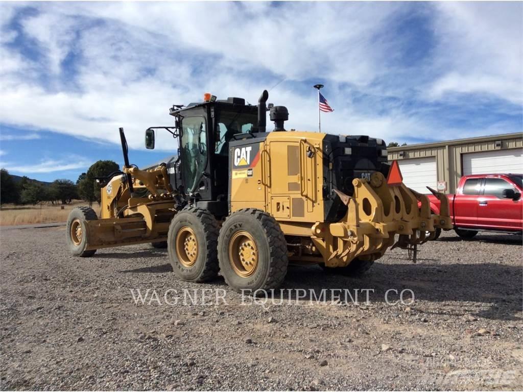 CAT 140M3 Greideriai