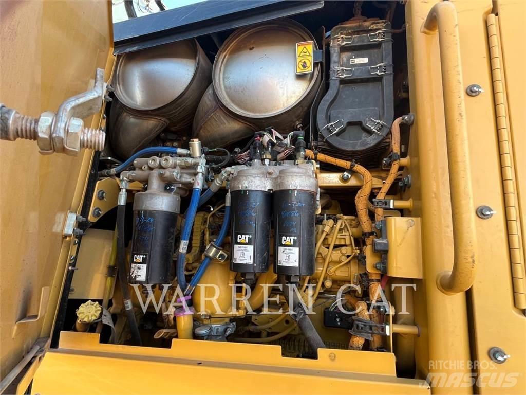 CAT 140M3 Greideriai