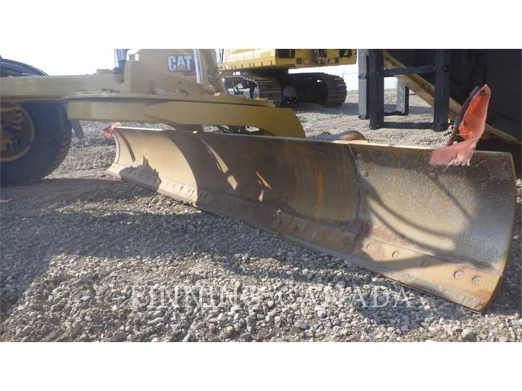 CAT 140M3 Greideriai