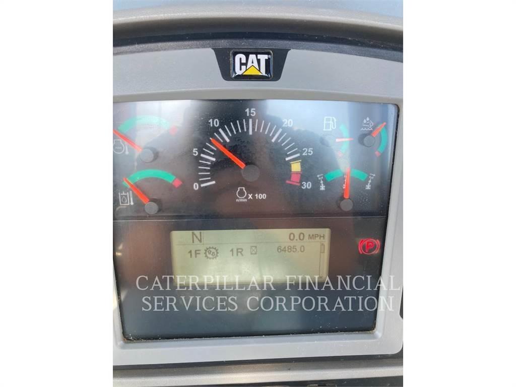 CAT 140M3 Greideriai