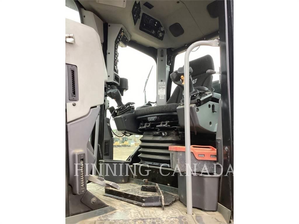 CAT 140M3 Greideriai