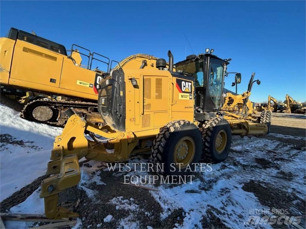 CAT 140M3 Greideriai