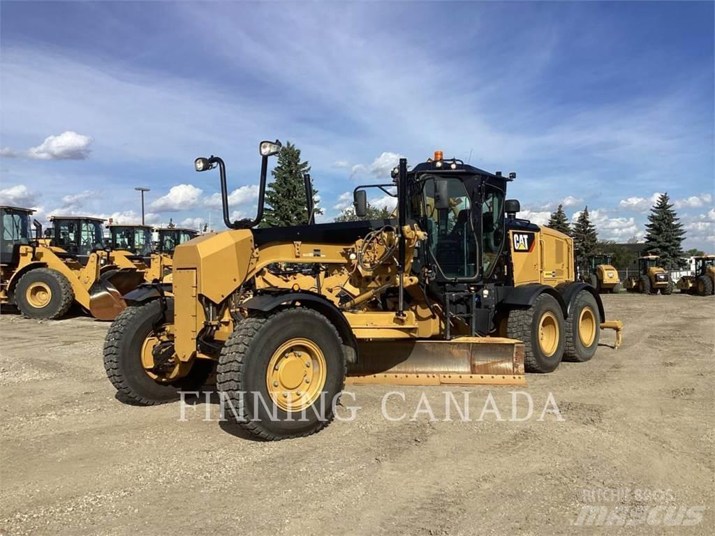 CAT 140M3 Greideriai