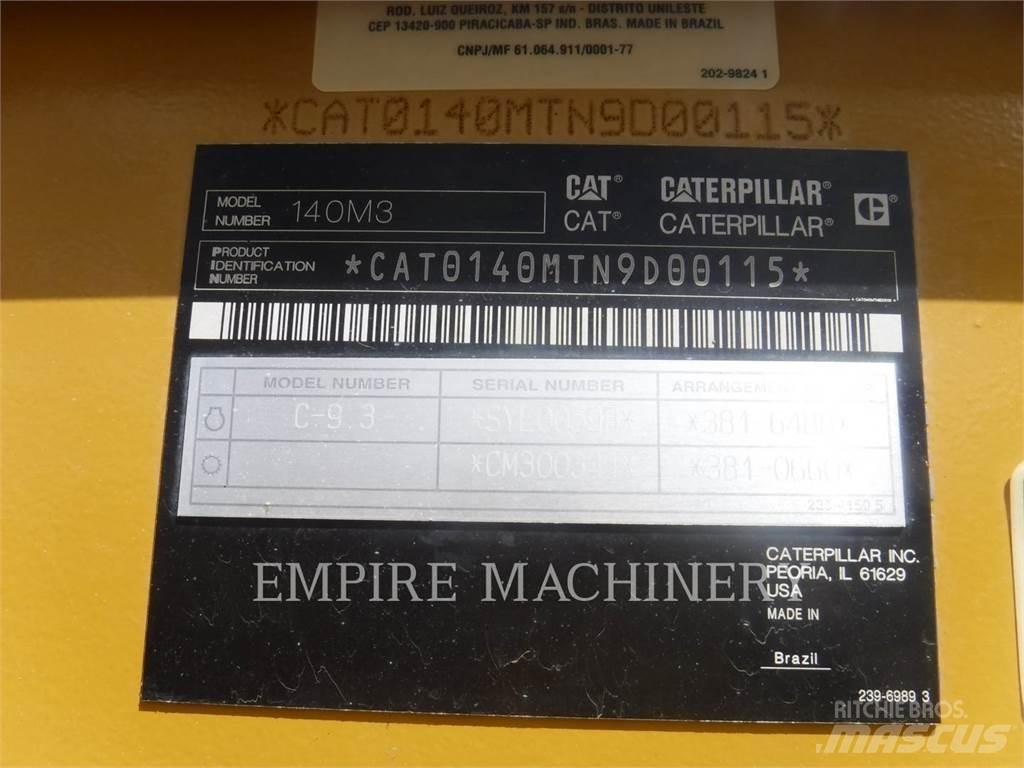 CAT 140M3 Greideriai