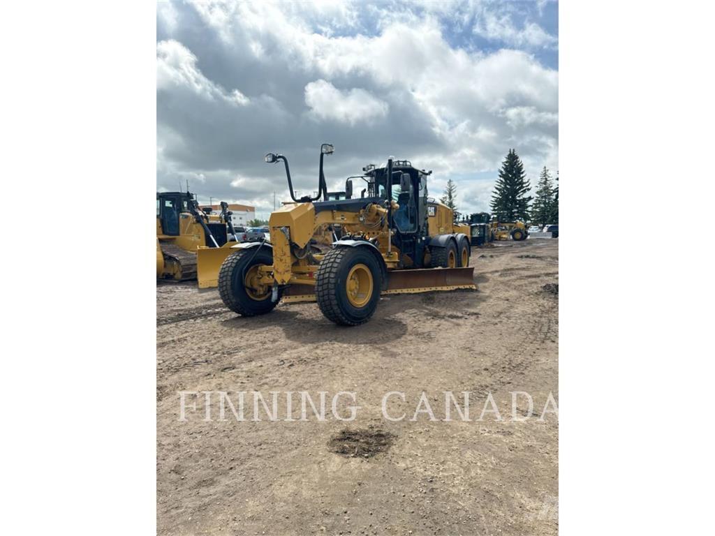 CAT 140M3 Greideriai