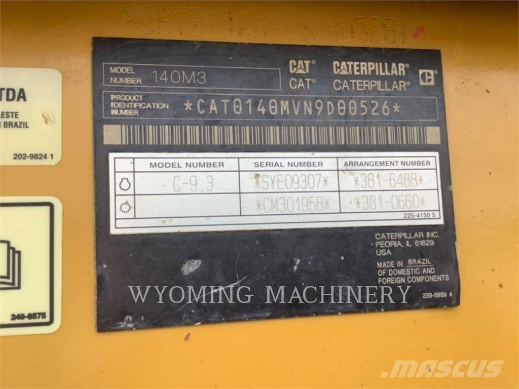 CAT 140M3 Greideriai