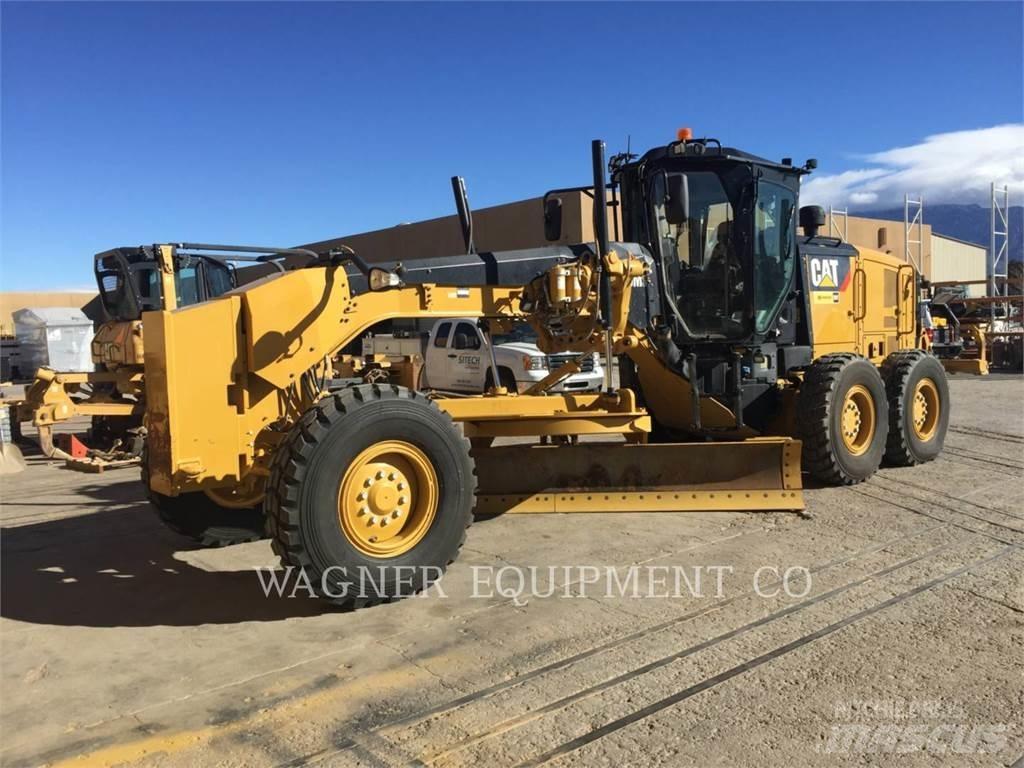CAT 140M3 Greideriai