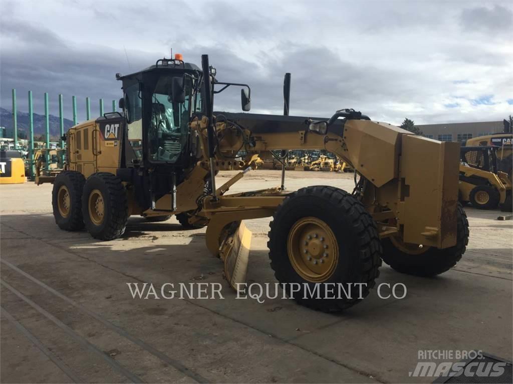 CAT 140M3 Greideriai