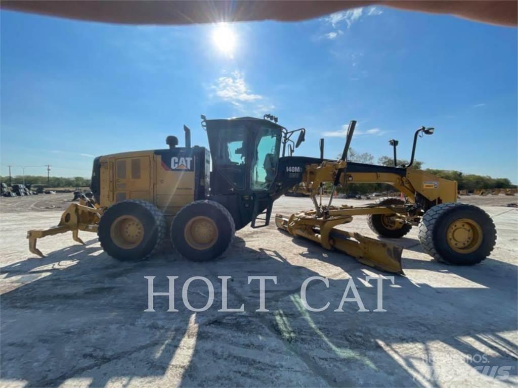 CAT 140M3 AWD Greideriai