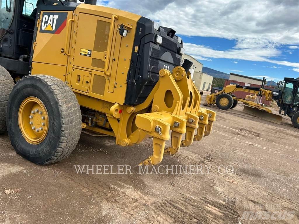 CAT 140M3 AWD Greideriai