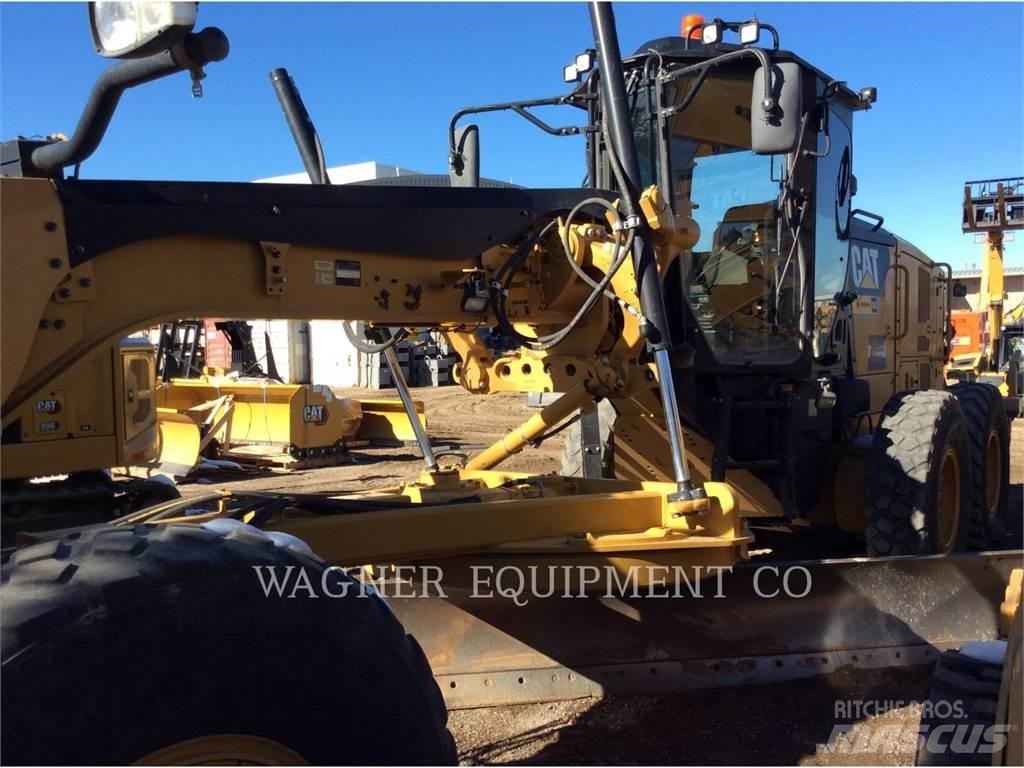 CAT 140M3 AWD Greideriai