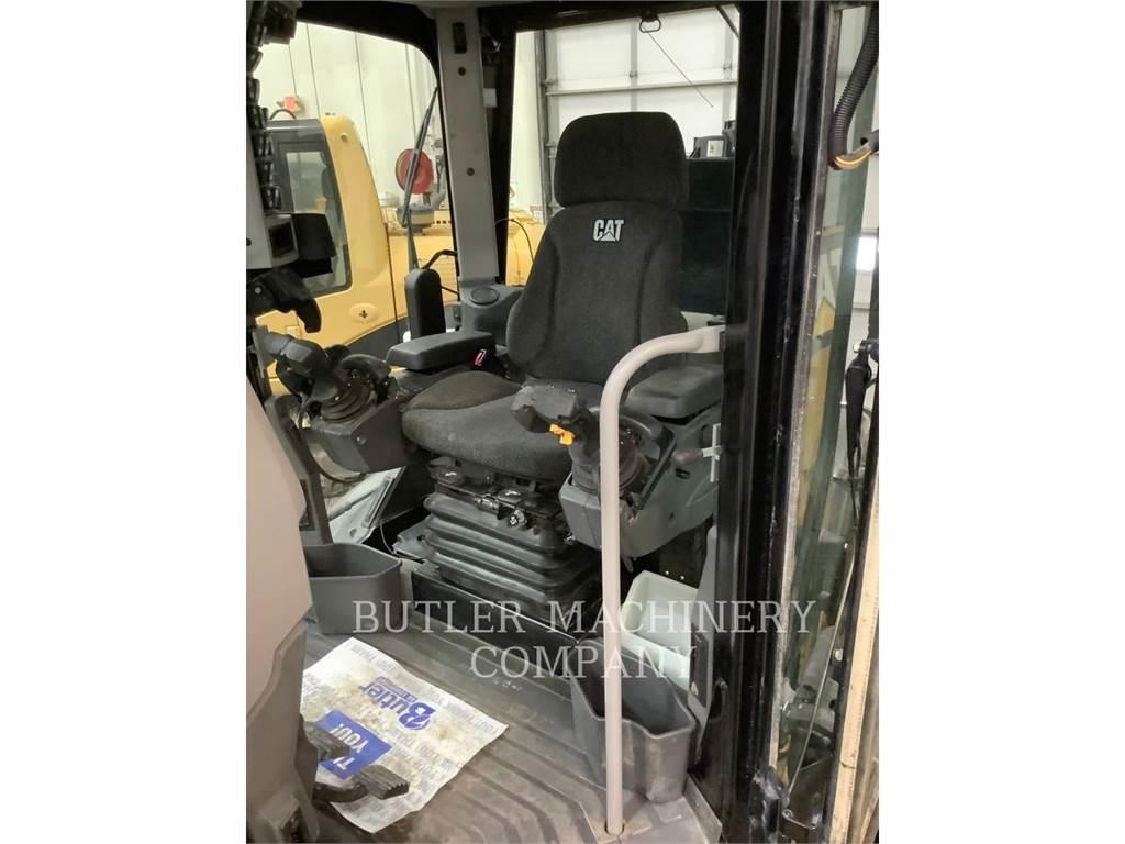 CAT 140M3 AWD Greideriai