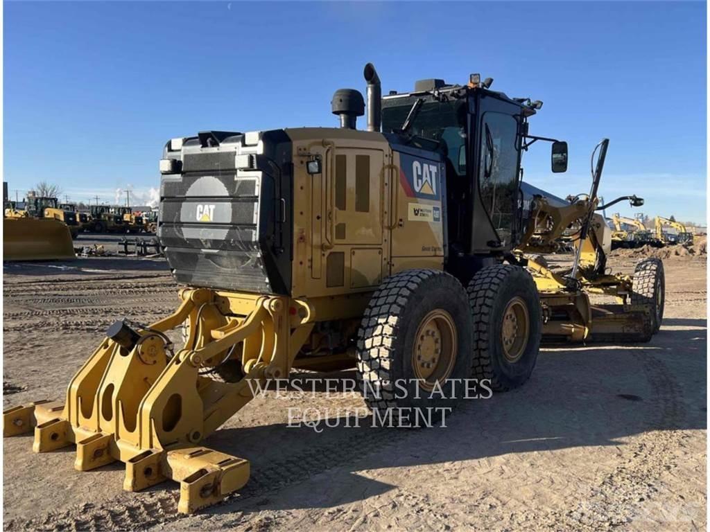 CAT 140M3 AWD Greideriai