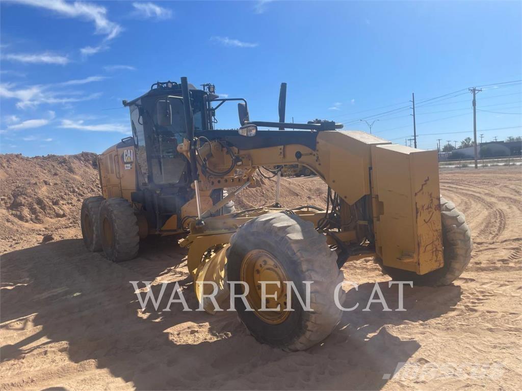 CAT 140M3 AWD Greideriai