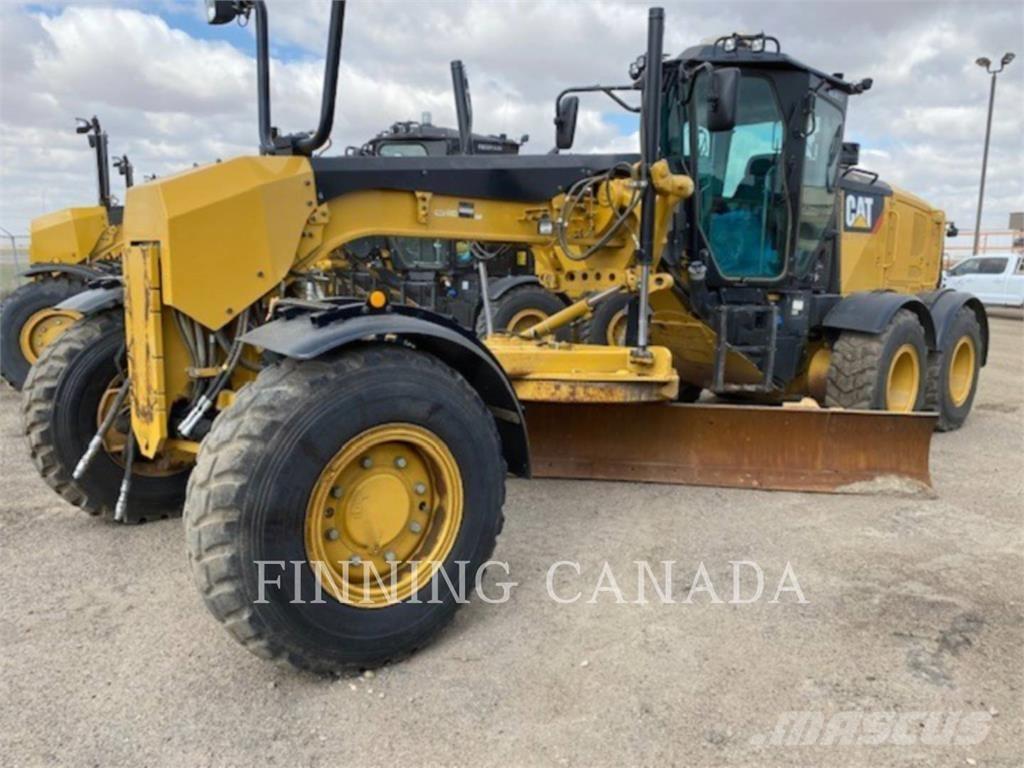 CAT 140M3 AWD Greideriai