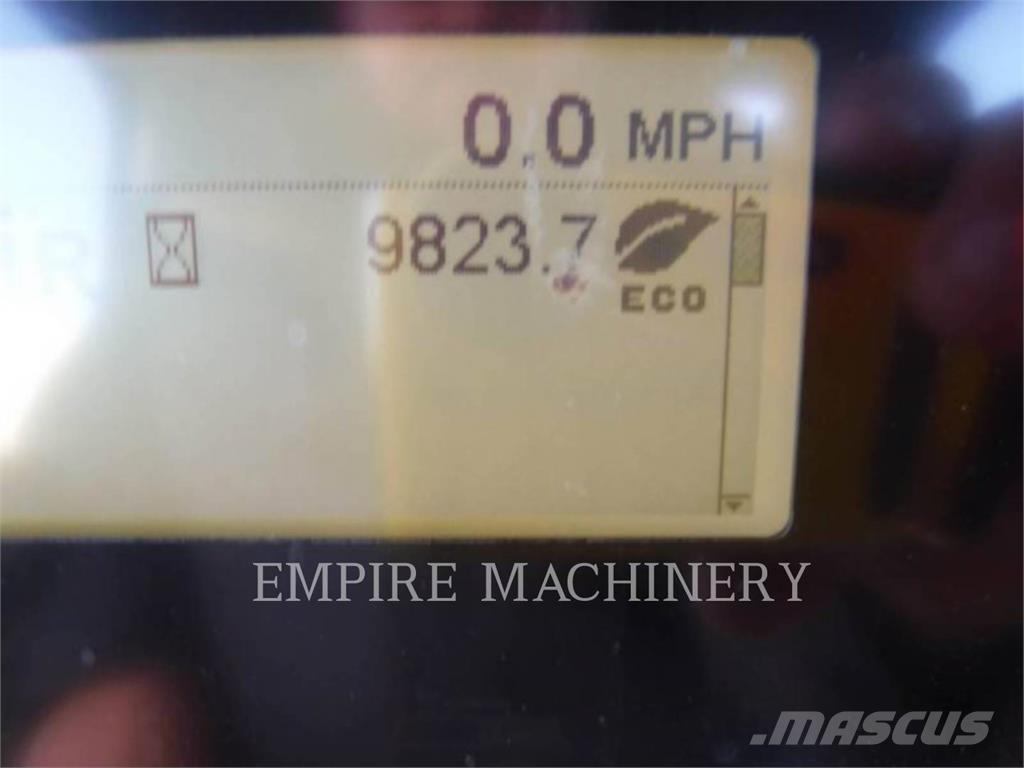 CAT 140M3 AWD Greideriai