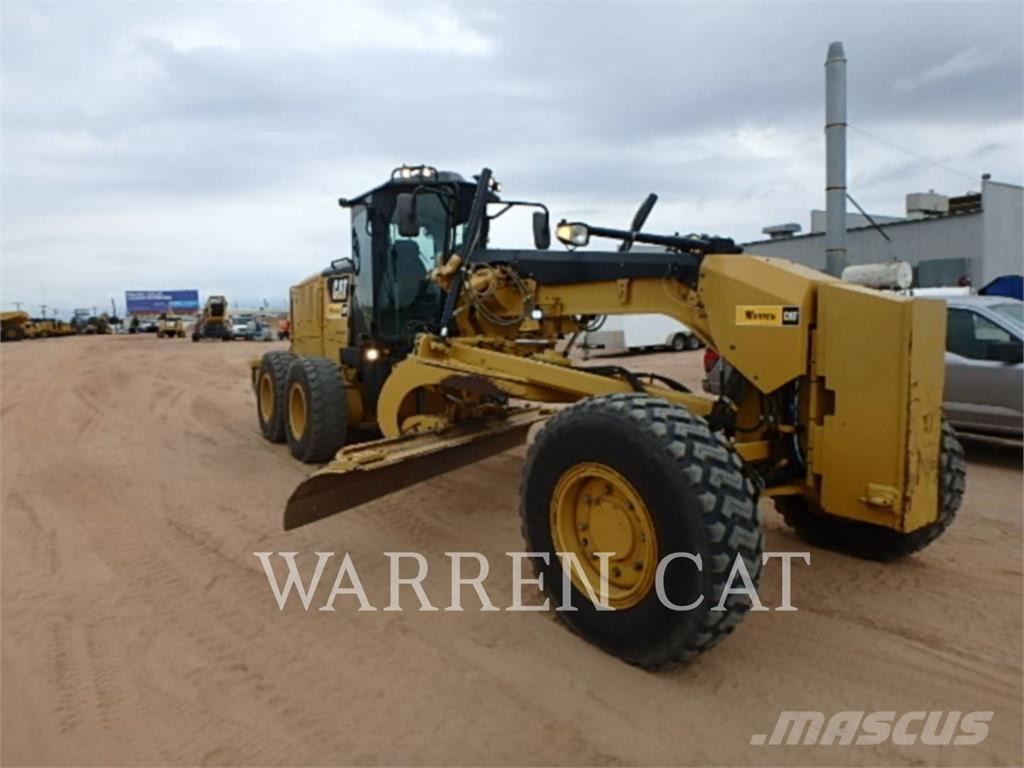 CAT 140M3 AWD Greideriai