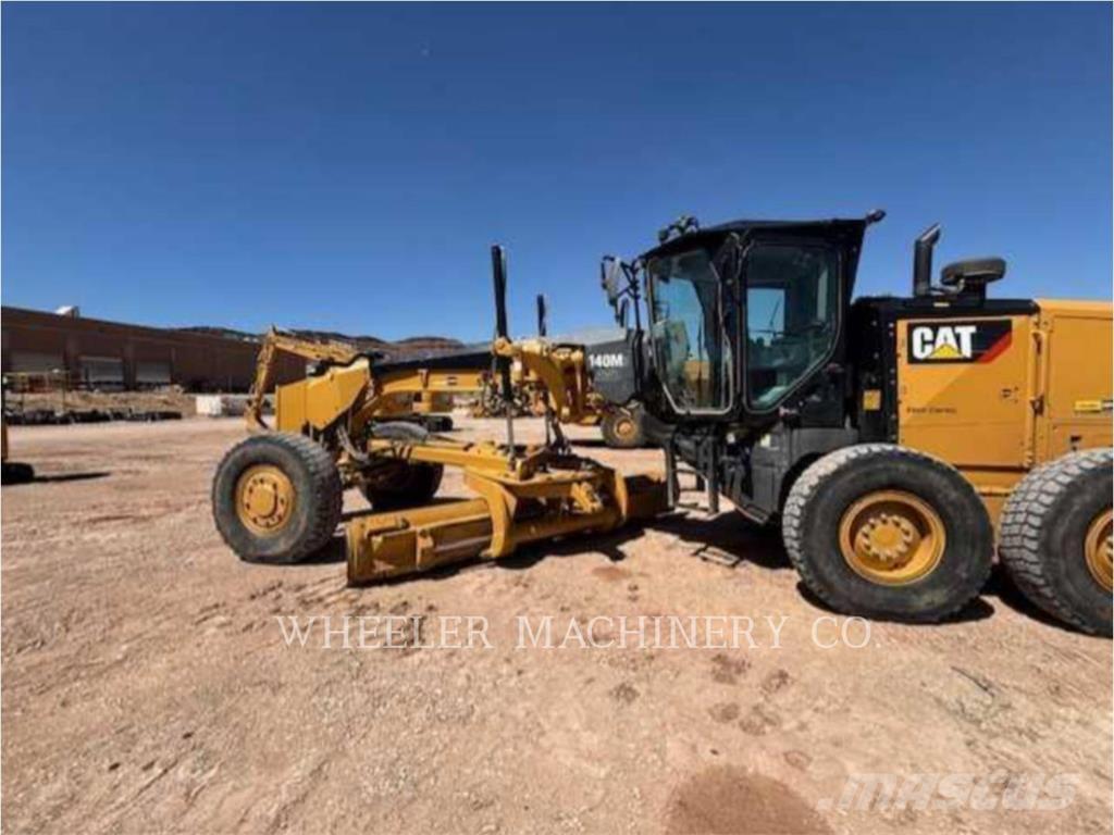 CAT 140M3 AWDX Greideriai