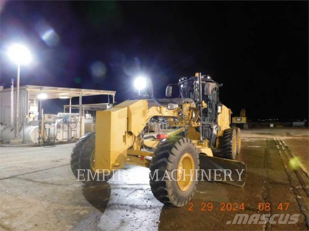 CAT 140M3 TE Greideriai