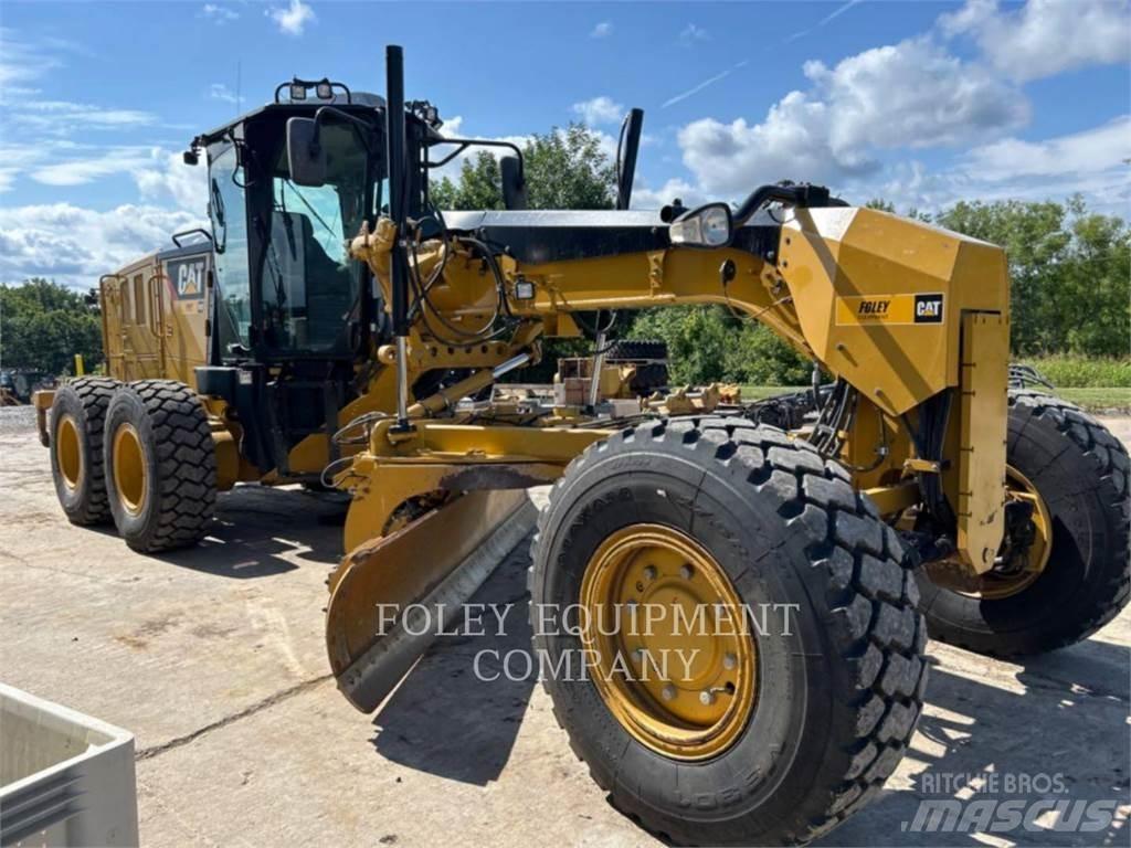 CAT 140M3AWA Greideriai