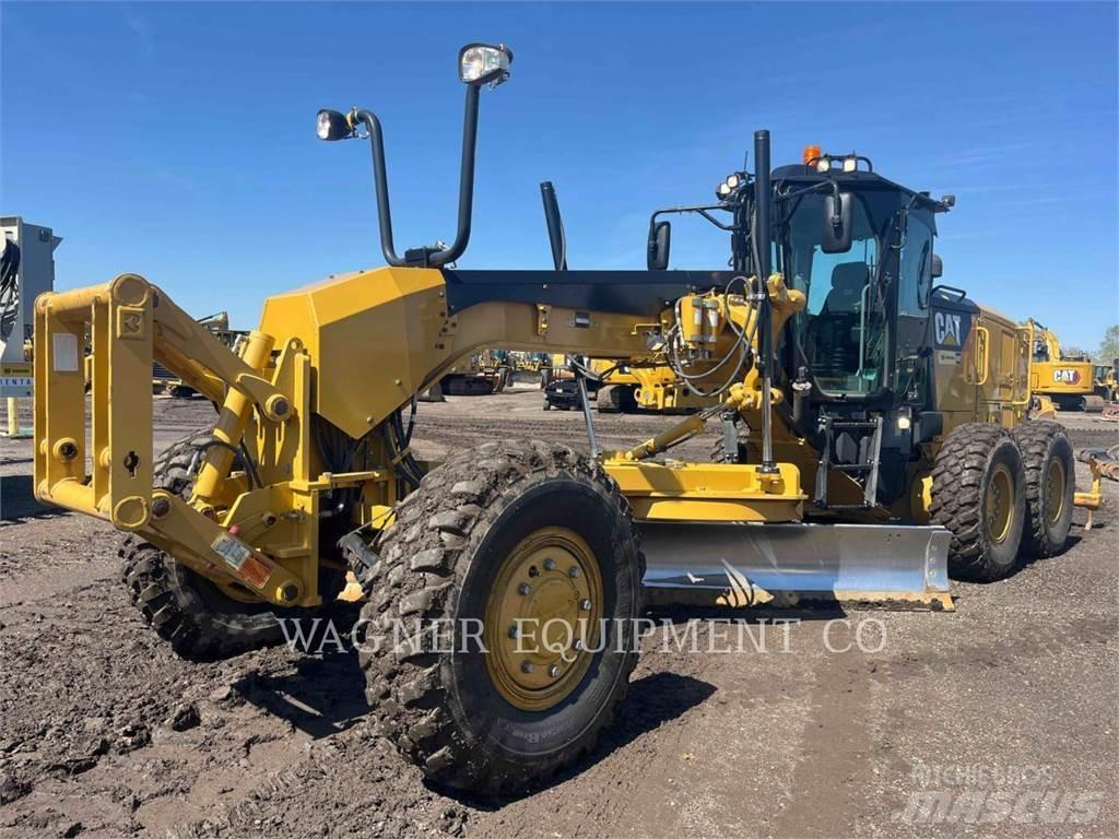 CAT 140M3AWD Greideriai