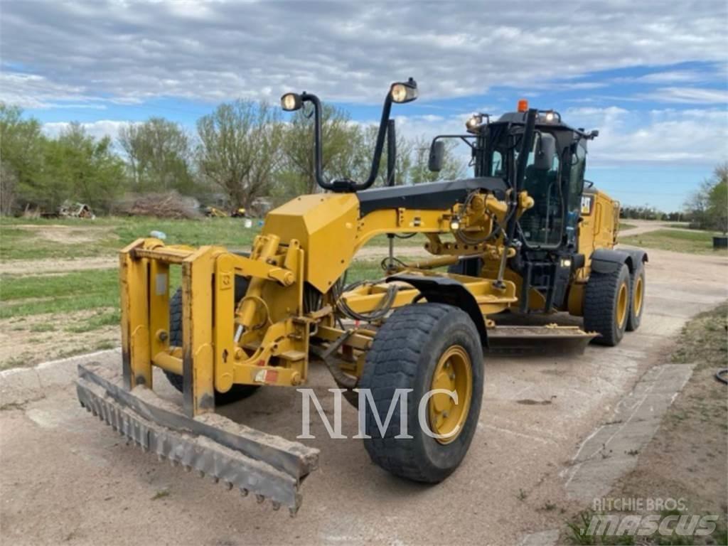 CAT 140M3AWD Greideriai