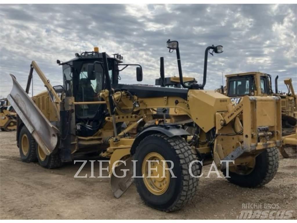CAT 140M3AWD Greideriai
