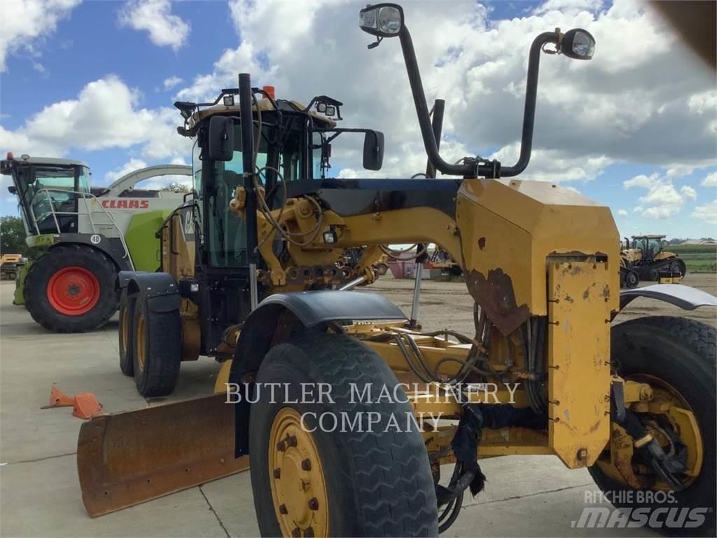 CAT 140MAWD Greideriai