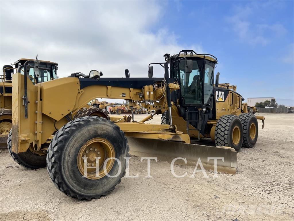 CAT 14M Greideriai