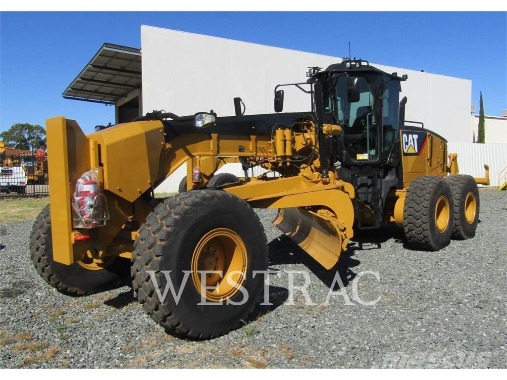 CAT 14M Greideriai