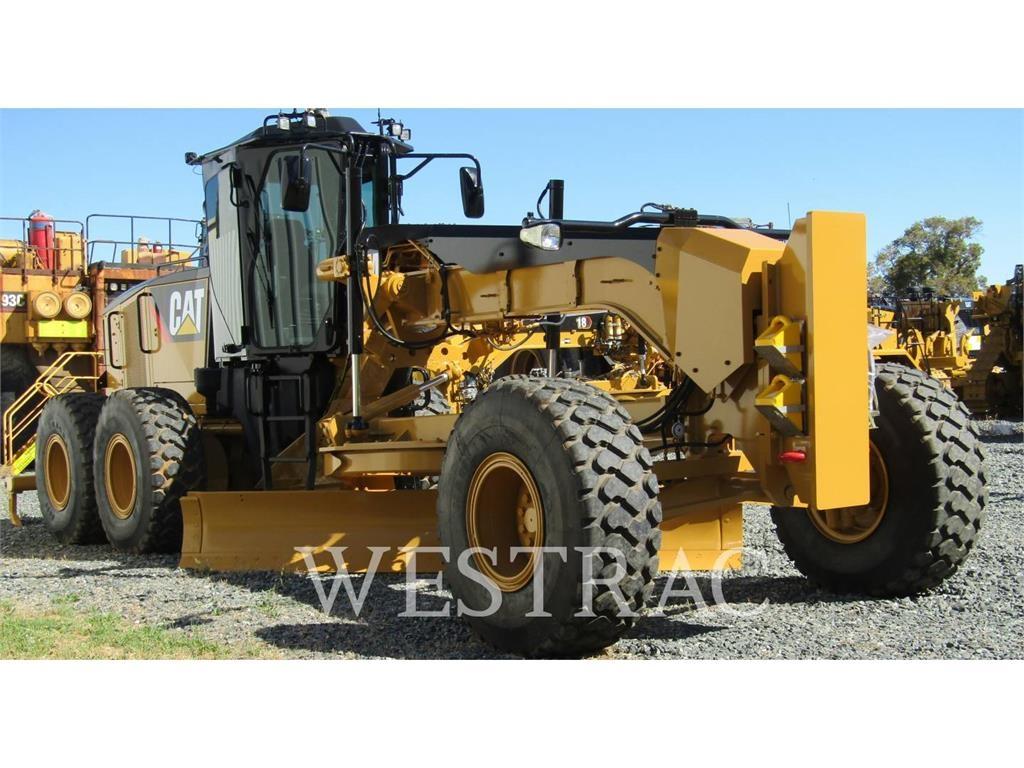 CAT 14M Greideriai