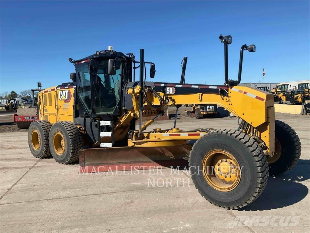 CAT 150 Greideriai