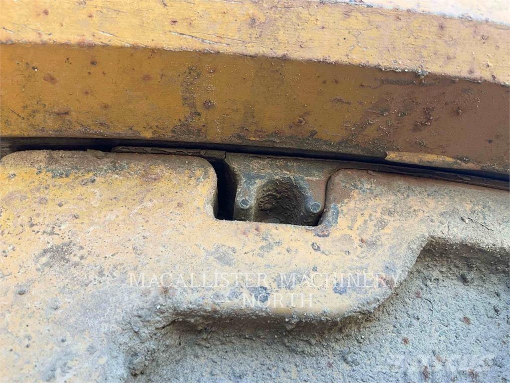 CAT 150 Greideriai
