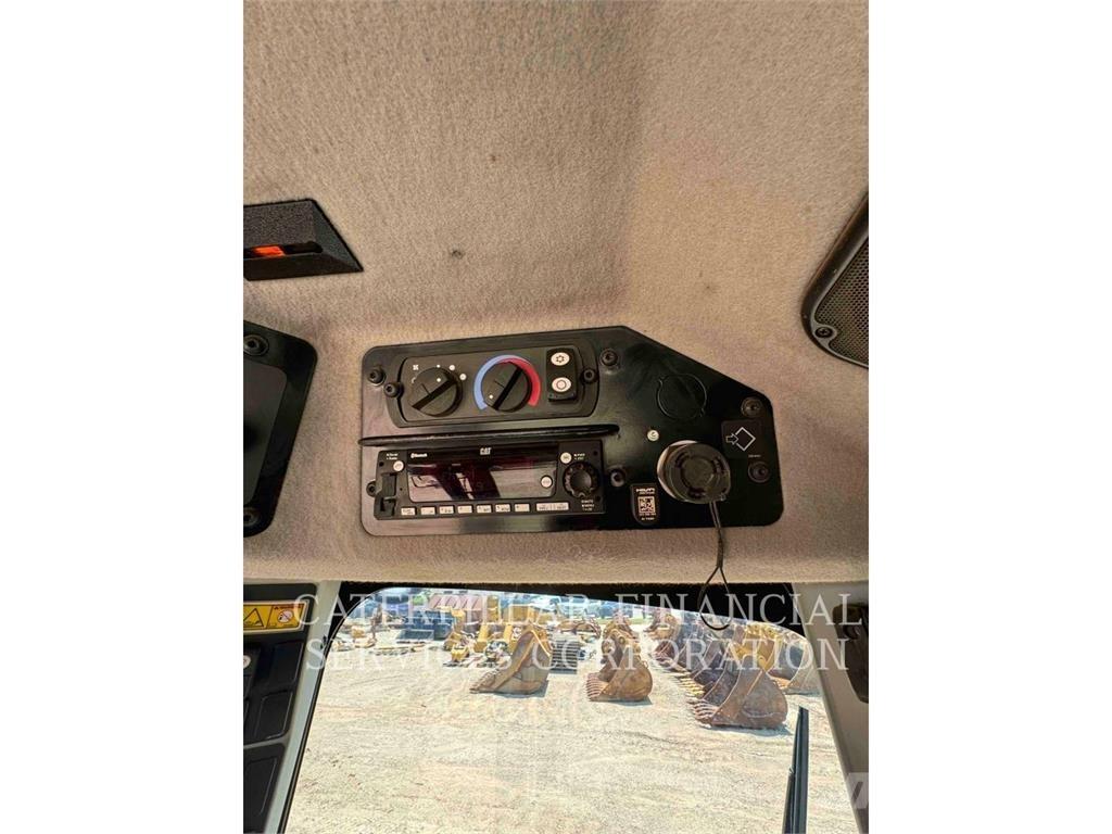 CAT 150-15 Greideriai