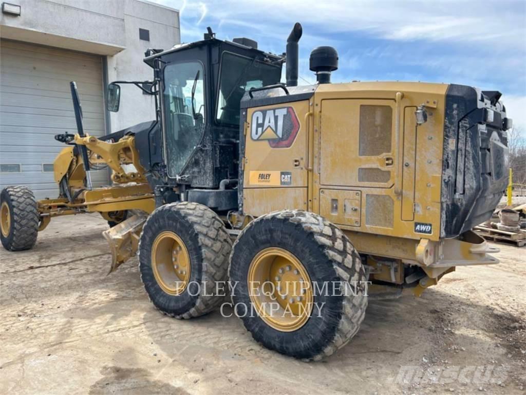CAT 150-15AW Greideriai