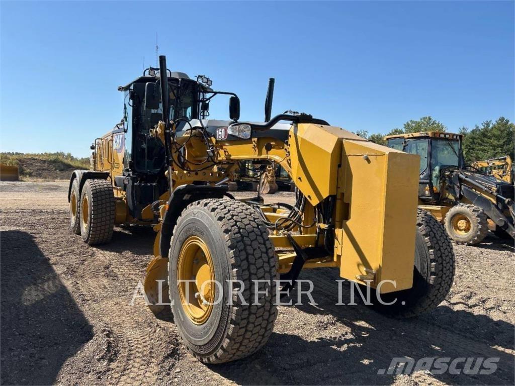 CAT 150-15AWD Greideriai