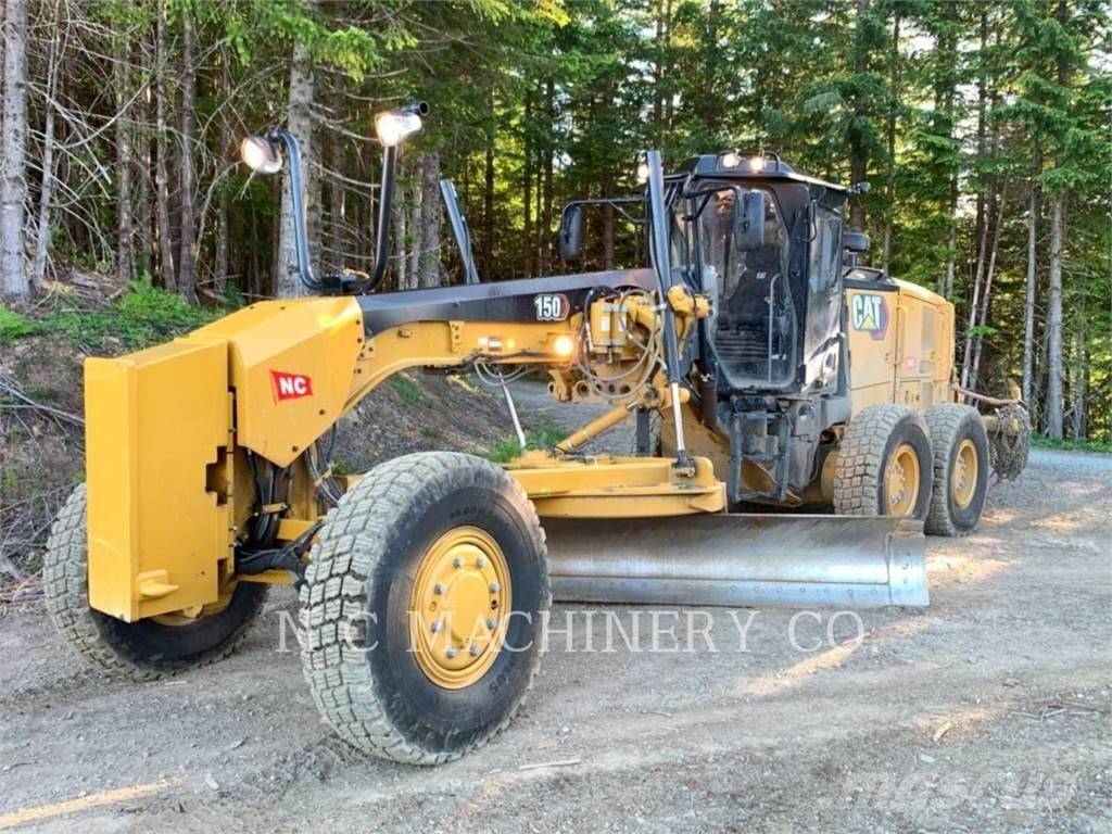 CAT 150-15AWD Greideriai