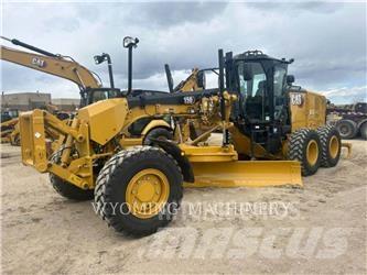 CAT 150 AWD Greideriai